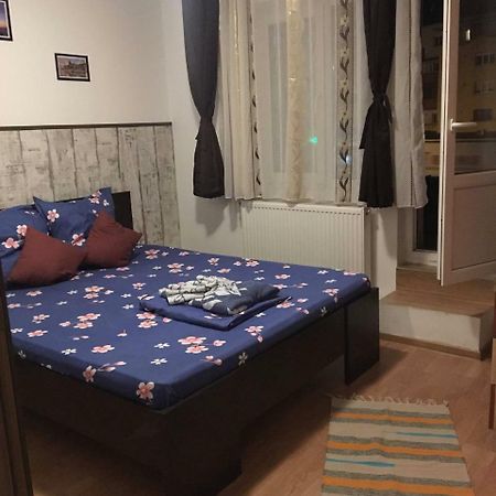 Apartament Anca Appartamento Tîrgu Ocna Esterno foto